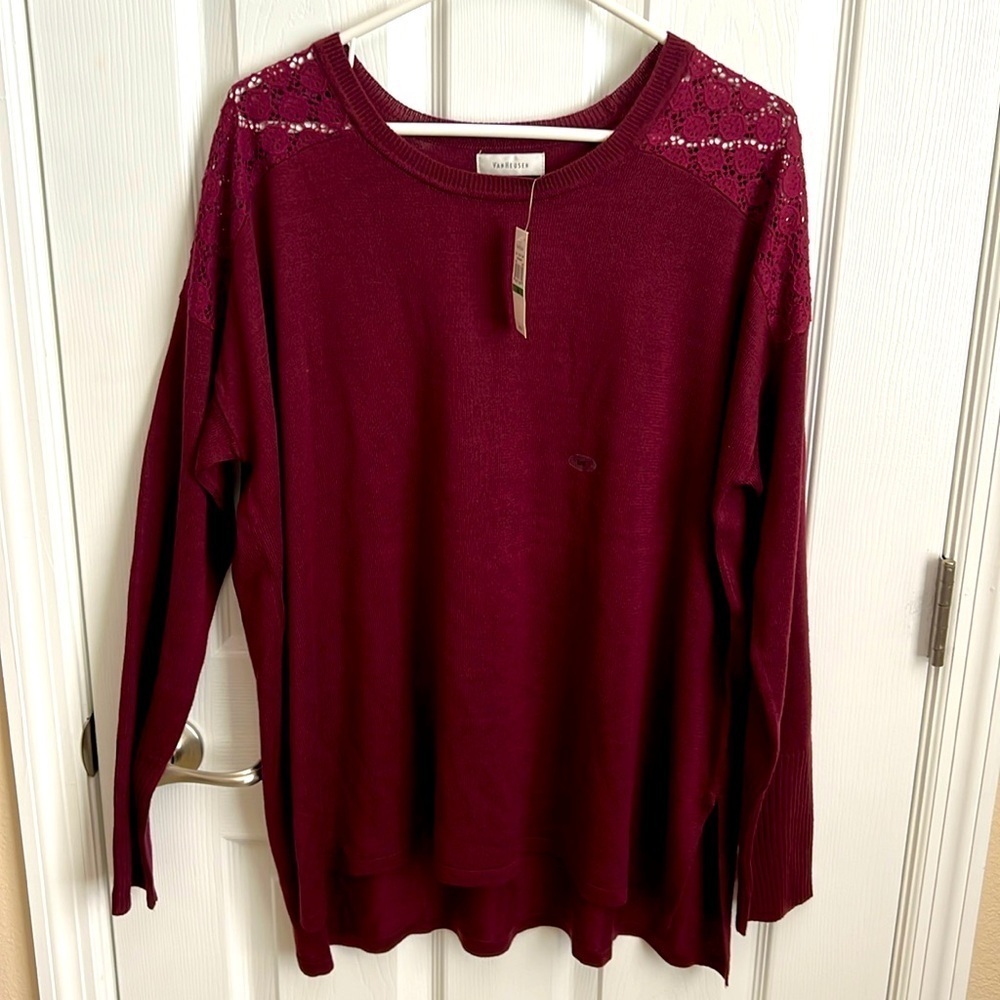 NEW! Burgundy sweater by‎ Van Heusen size large